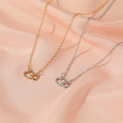 New Ladies Wild Love-Shaped Diamond Hollow Double Peach Heart Pendant Necklace Clavicle Chain