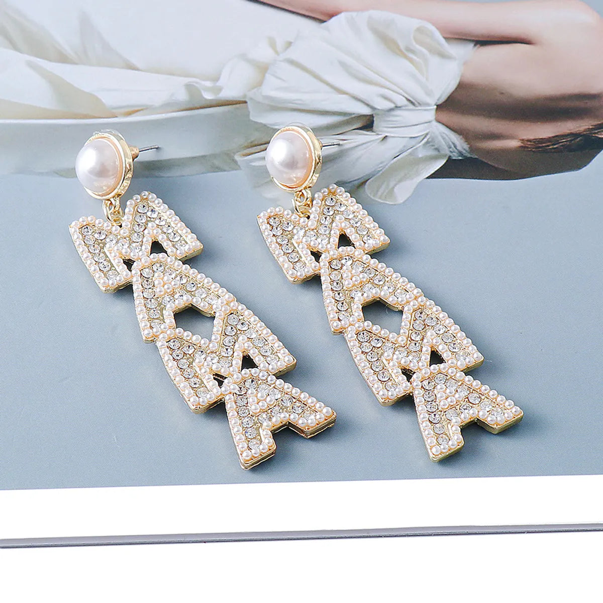 New Personality Exaggerated Simple Pearl Earrings Diamonds Letters Mama Earrings