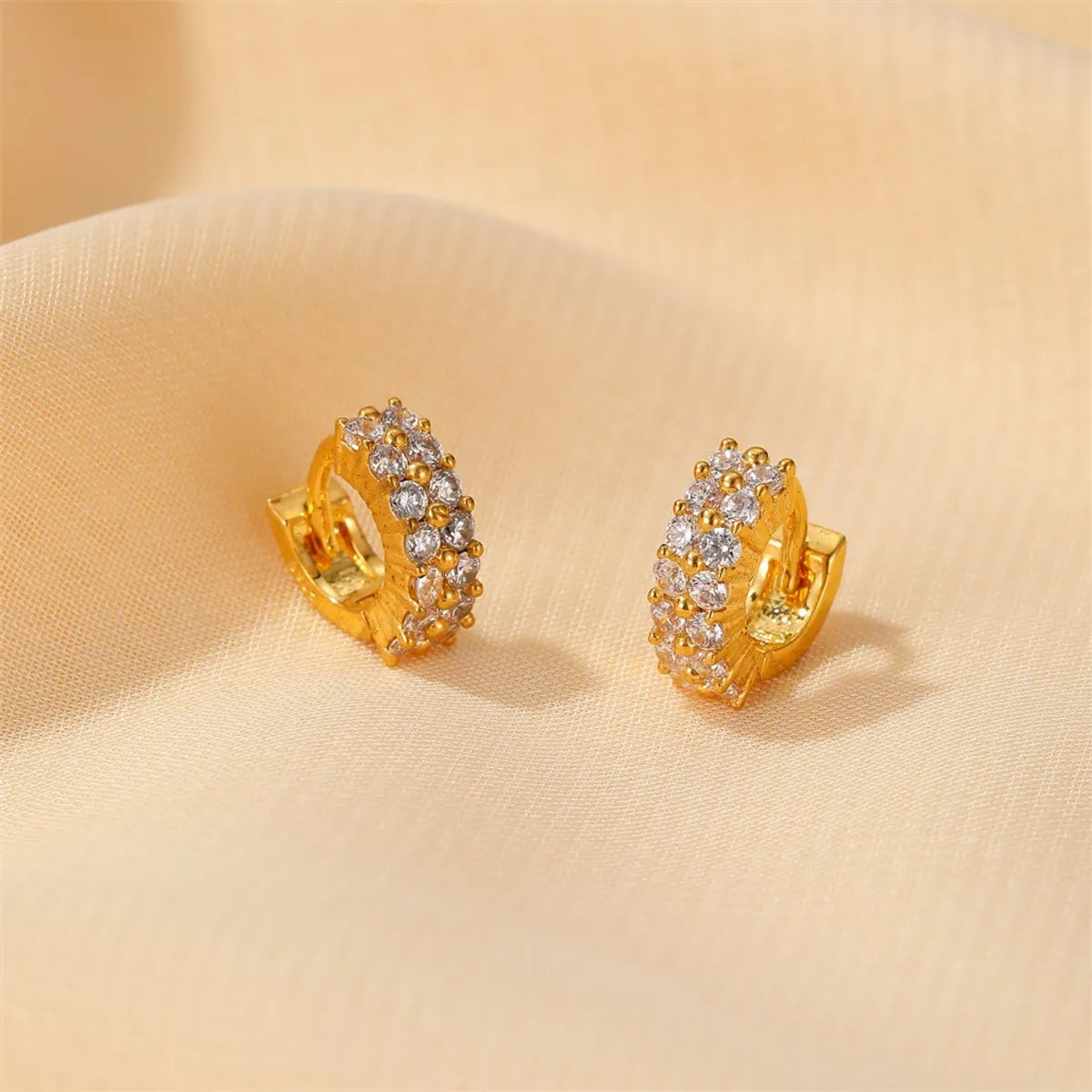 New  Retro Geometric Ring Circle Round Full Diamond Ear Buckle  Gold-Plated Ear Clip Wholesale