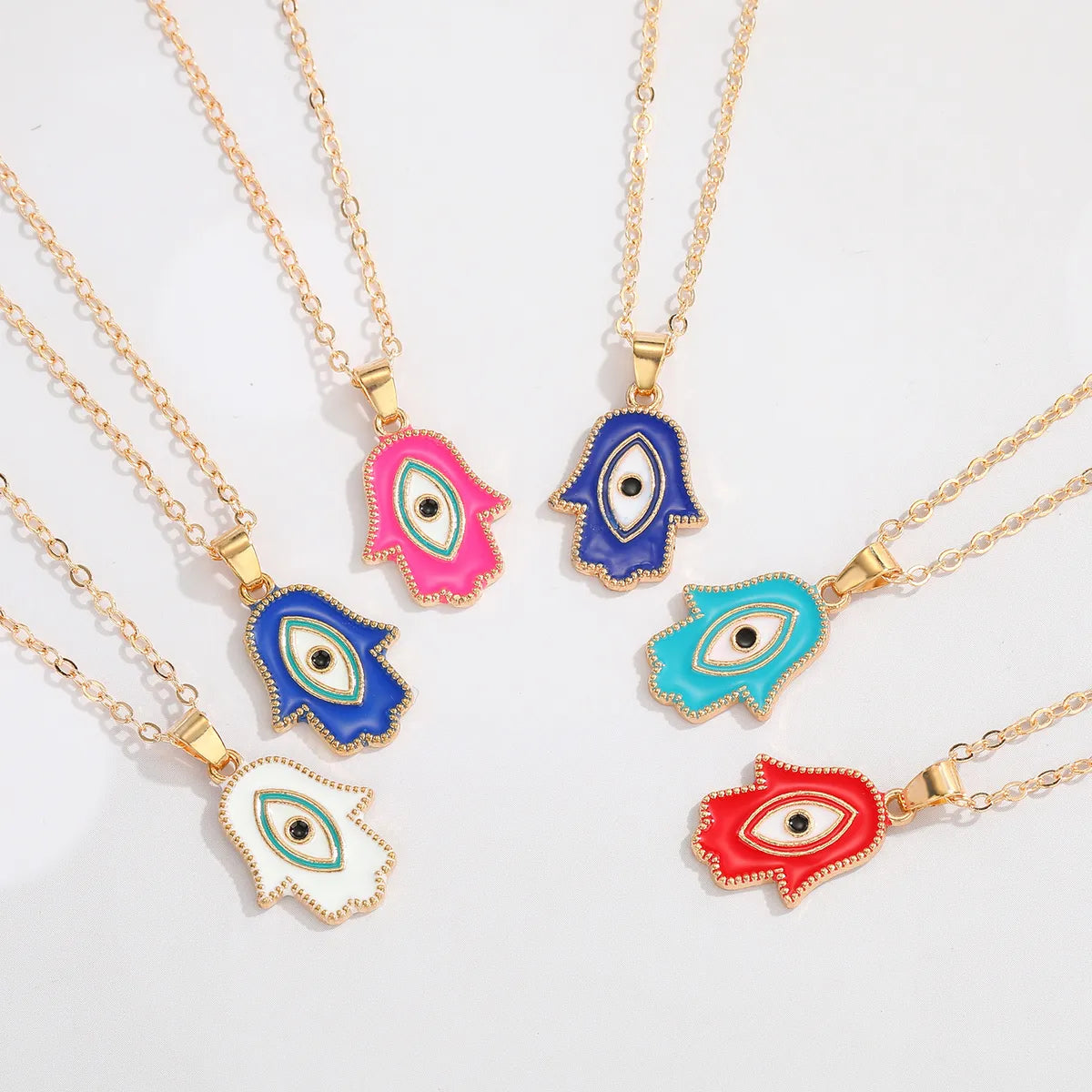 New Retro Palm Inlaid Diamond Vertical Eye Alloy Necklace Wholesale Gooddiy