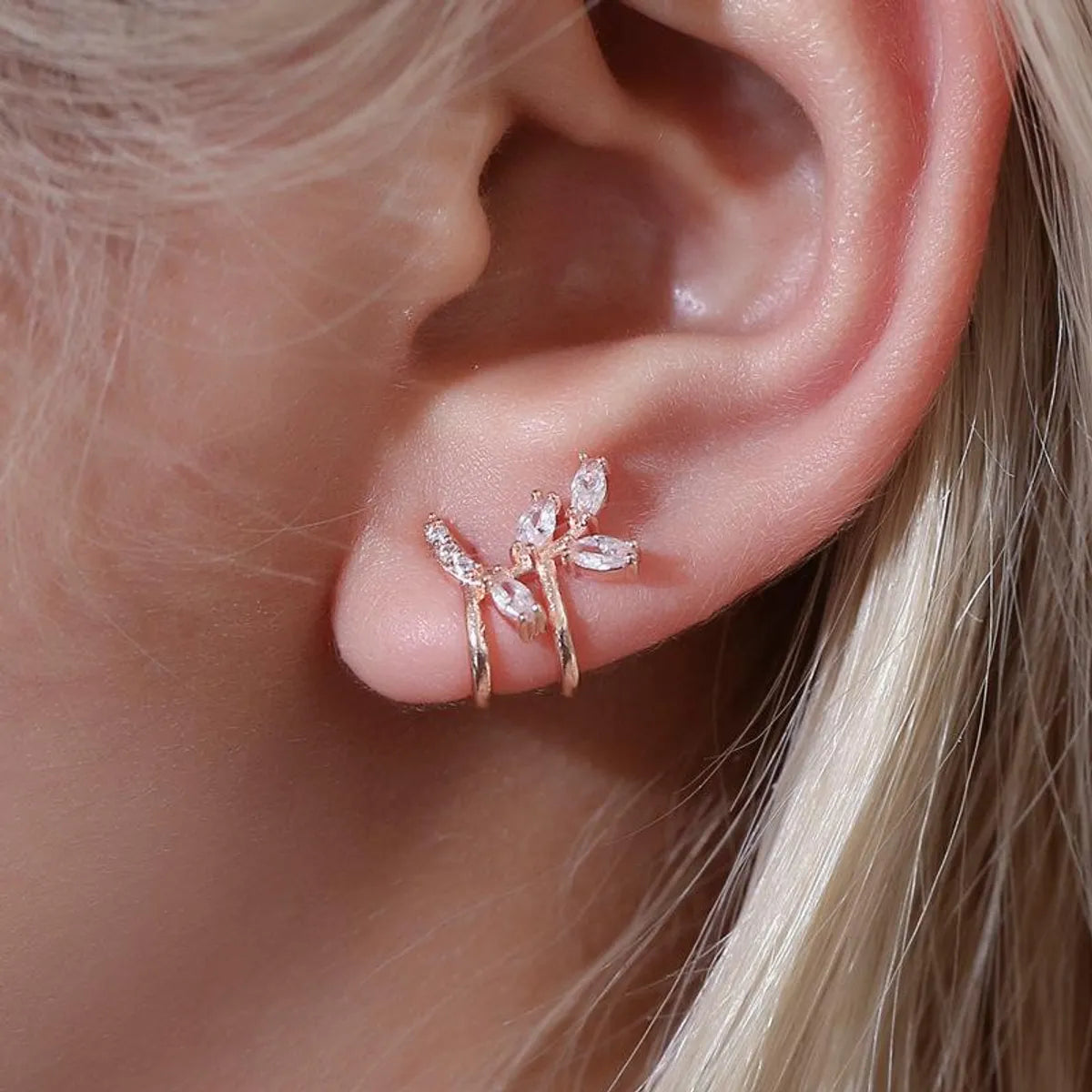 New Rose Ear Clip Zircon Ear Clip Sweet Leaf Curved Ear Bone Clip Earrings