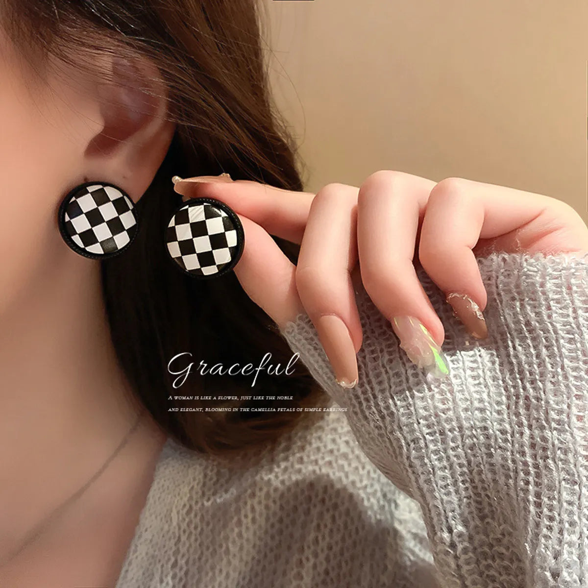 New Simple Fashion Trendy Fashion All-match Pu Leather Black And White Plaid Round Square Earrings