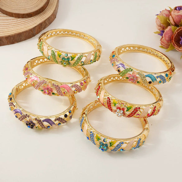New Style Cloisonné Bracelet In Alloy With Large Circle Cut Out Inlaid With High Grade Diamond And Electroplated
