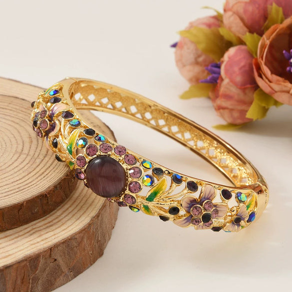 New Style Cloisonné Bracelet In Alloy With Large Circle Cut Out Inlaid With High Grade Diamond And Electroplated