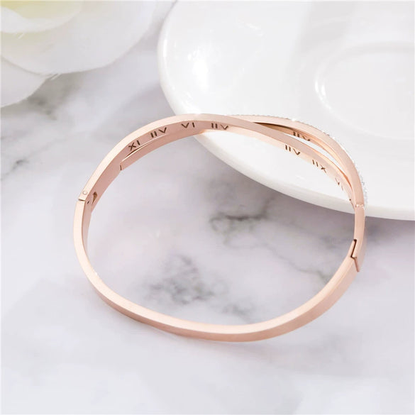 New Titanium Steel Diamond Rose Gold Twisted Arm Bracelet Female Roman Text Bracelet Stainless Steel Jewelry Wholesale