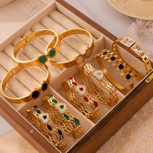 Niche Geometric Hollow 316L Stainless Steel Goldplated Bracelet With Inlaid Diamond Design