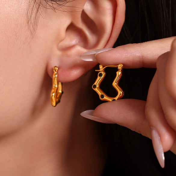 Niche Style Heartshaped Imitation Pearl 316L Stainless Steel Electroplated Earrings For Women