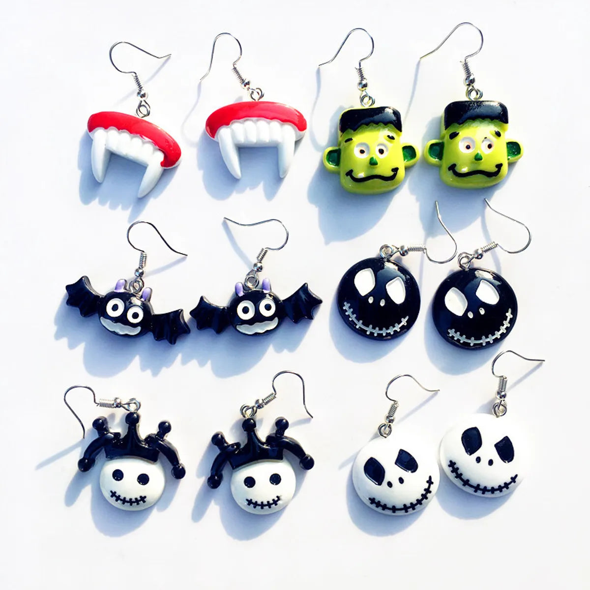 1 Pair Novelty Bat Epoxy Resin Earrings