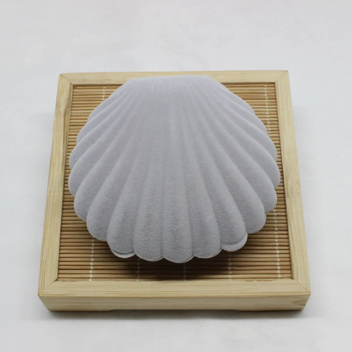 Novelty Shell Flannel Jewelry Boxes