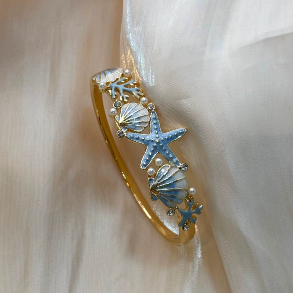 Ocean Theme Enamel Open Bangle Bracelet With Colorful Starfish Seashell And Sea Turtle Motifs Plated Decorative Jewelry