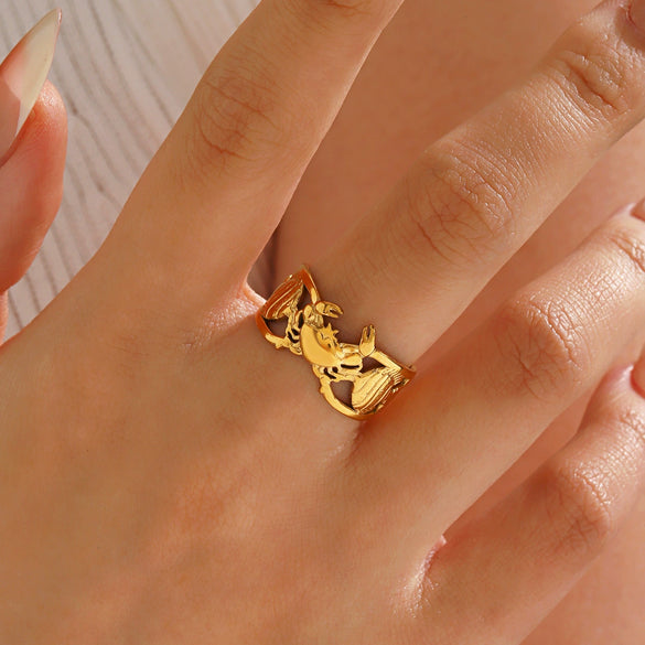Open Stainless Steel Crab Ring For Women With Ocean Inspired Tropical Fish Design And Electroplated Minimalist Finish