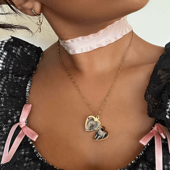 Opening And Closing Heart Titanium Steel And Stainless Steel Necklace With Geometric Pattern And Electroplating