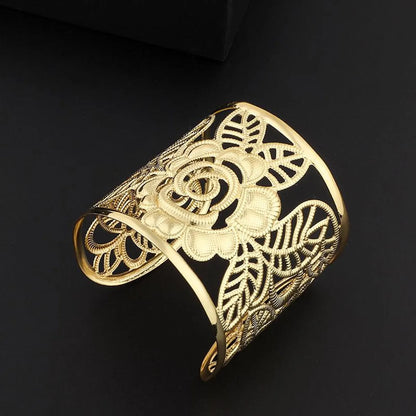 Openwork Rose Fine Alloy Bracelet Nhnz136262