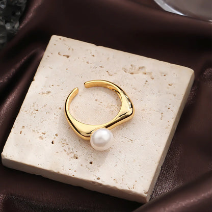 Original Design Simple Style Round Freshwater Pearl Copper Plating Inlay Pearl 18k Gold Plated Silver Plated Open Rings