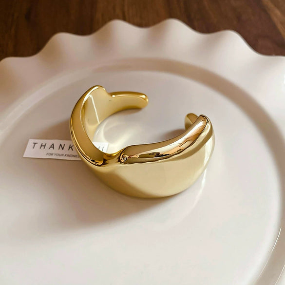 Oval Resin Turquoise Open Bracelet With Diamond Encrusted Alloy Electroplated Retro Exaggerated High End Fashion Bracelet