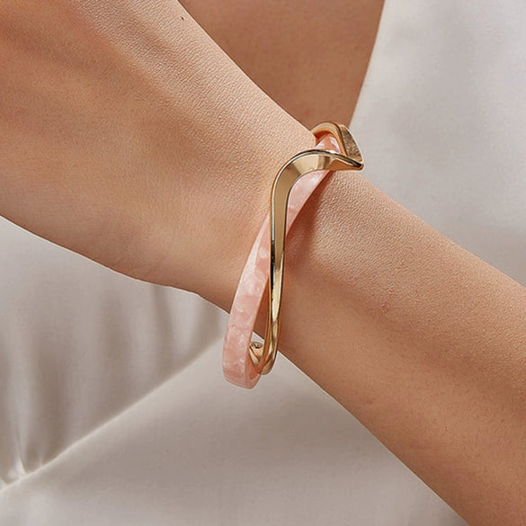 Oval Resin Turquoise Open Bracelet With Diamond Encrusted Alloy Electroplated Retro Exaggerated High End Fashion Bracelet