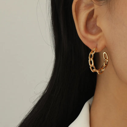 Paris Hollow Letter Semicircle Design Styling C-Shaped Earrings