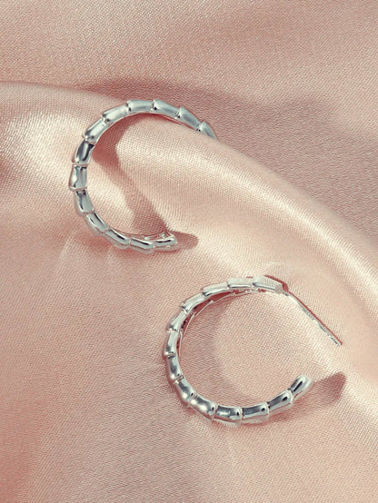 Paris Hollow Letter Semicircle Design Styling C-Shaped Earrings