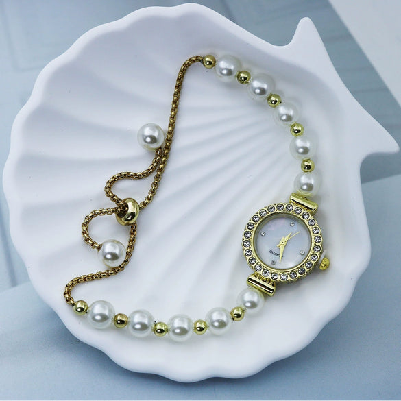 Pearl Alloy Women's Round Dial Fashionable Bracelet Watch With Spiral Crown And Stainless Steel Onepiece Buckle