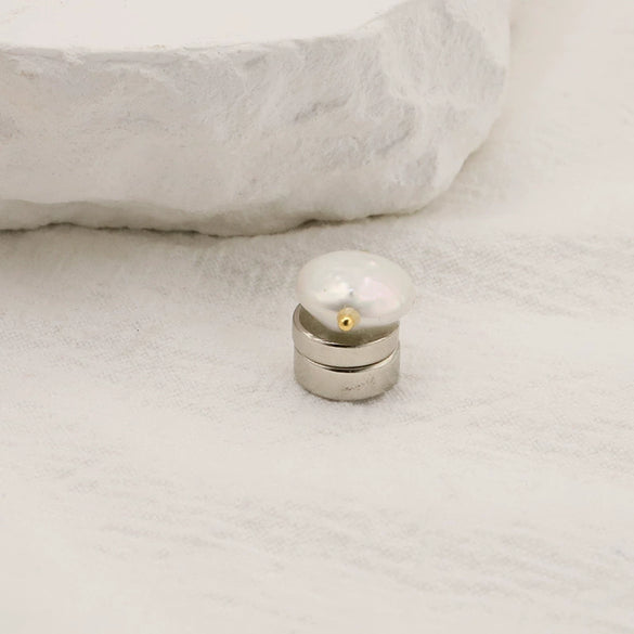 Pearl Baroque Geometric Female Brooch Electroplating Design