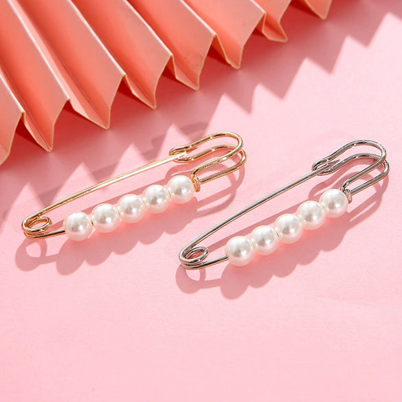 Pearl Brooch Pin With Rhinestone And The Crown Pattern Electroplating Treatment Unisex And Women's Style