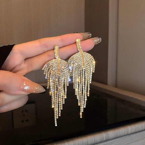 Pearl Diamond Tassel Earrings Rhinestone Material U Shaped Design For Women