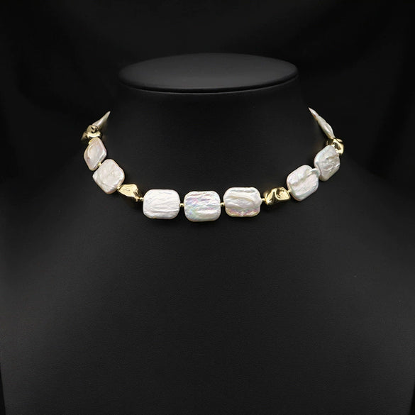 Pearl Necklace Women's Retro Geometric Style Beaded Clavicle Chain With Electroplating