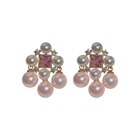 Pearl Round Geometric Alloy Earrings For Women With Gold Electroplated Silver Needle Light Luxury Retro Elegant All Match Design