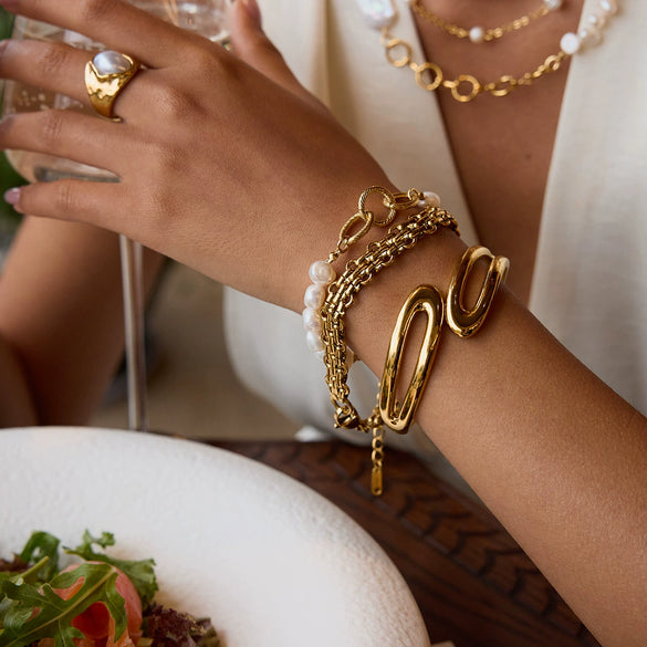 Pearl Stainless Steel Bracelet Geometric Style Electroplating Jewelry For Women
