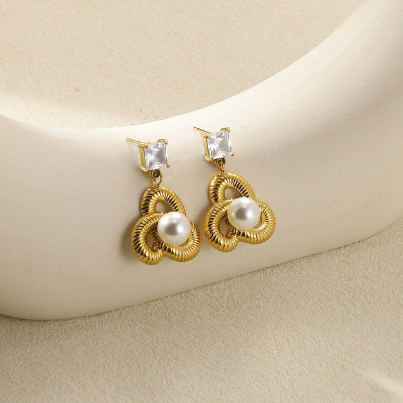 Pearl Stainless Steel Leaf Flower Retro Earrings With Electroplating