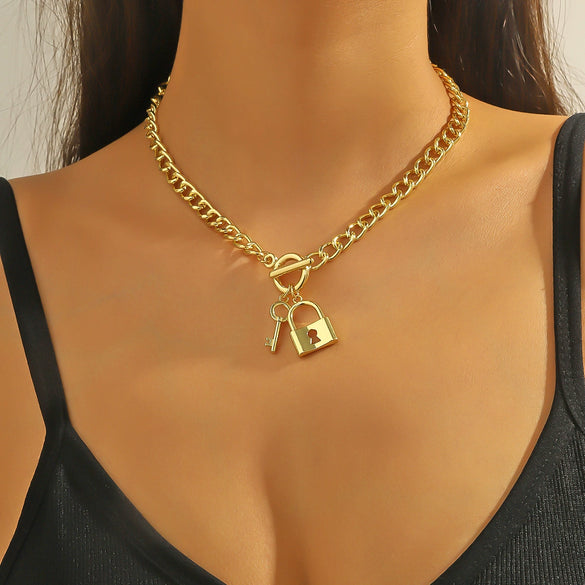 Pendant Necklace Alloy Ochain Heart Geometric Simple Punk Electroplating Lock Key Style For Women