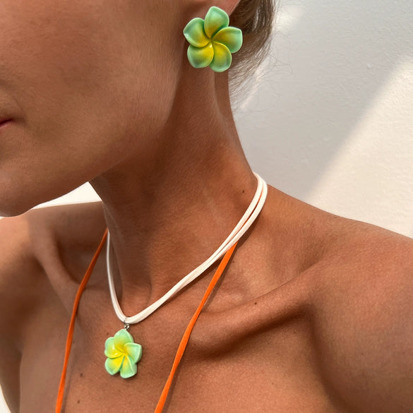 Pendant Necklace Flower Flannel Dripping Oil Clavicle Chain