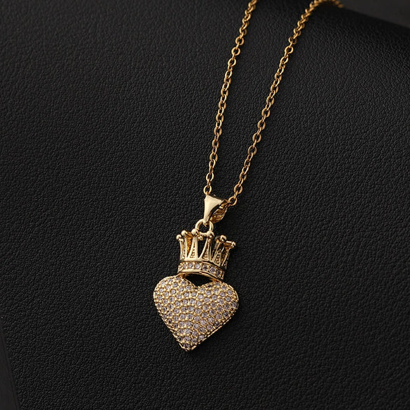 Pendant Necklace Women's Metal Copper Goldplated Love Crown Heart Shape Light Luxury Snake Bone Chain Hiphop Accessories With Diamond Design