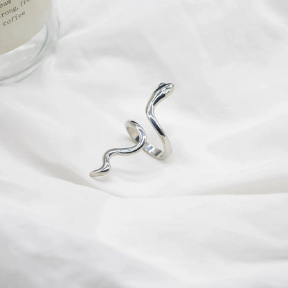 Personality Smooth Snake-Shaped Ring Wholesale