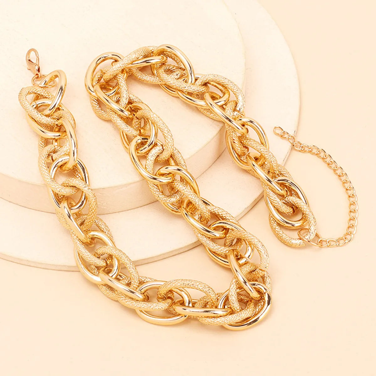 Personalized Golden Exaggerated Aluminum Chain Choker Necklace Bracelet Combination Set Wholesale