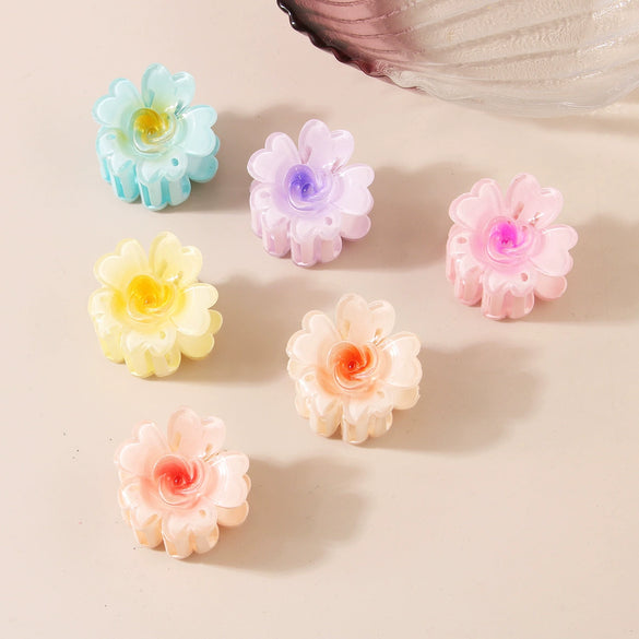 Plastic Heartshaped Petal Small Flower Hair Clips For Girls Painted Design