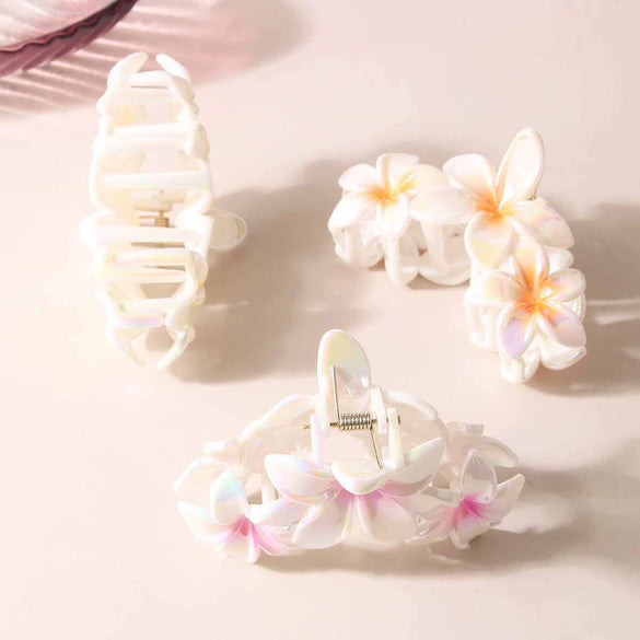 Plastic Petal Plumeria Hair Clip Vintage Floral Claw Clip For Women With Paint Design