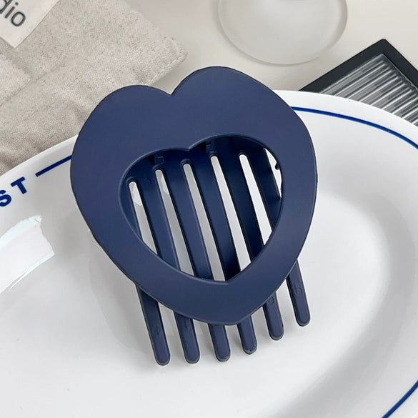 Plastic Resin Love Shape Women's Hairpin Duckbill Clip With Baking Paint Simple Geometric Headwear Hair Accessories
