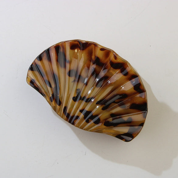 Plastic Scallop Hair Clip Light Luxury Style Paint Process Women's Hair Accessories