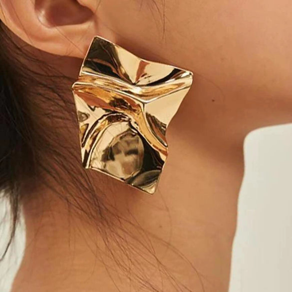 Pleated Geometric Irregular Exaggerated Mirror Alloy Electroplated Women's Earrings