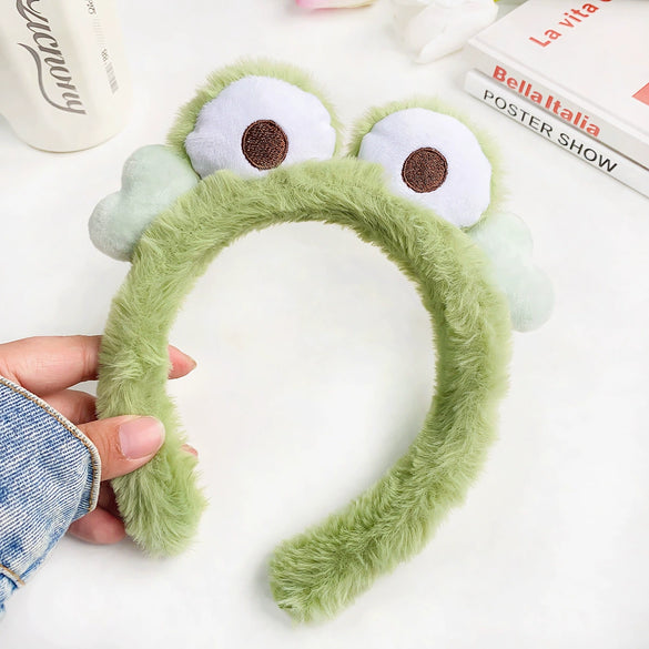 Plush Handmade Cartoon Animals Women's Hair Accessories Hairband Hairpin With Frog Strawberry Bear Heart Design