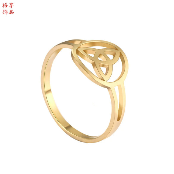 Polished Titanium Steel Geometric Heart Motif Ring For Women And Men Cartoon Style Jewelry