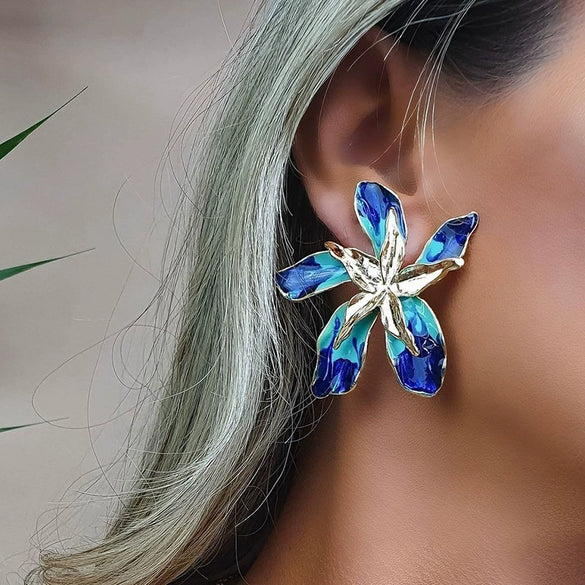 Popular Alloy Flower Earrings With Dripping Oil Processing Technology