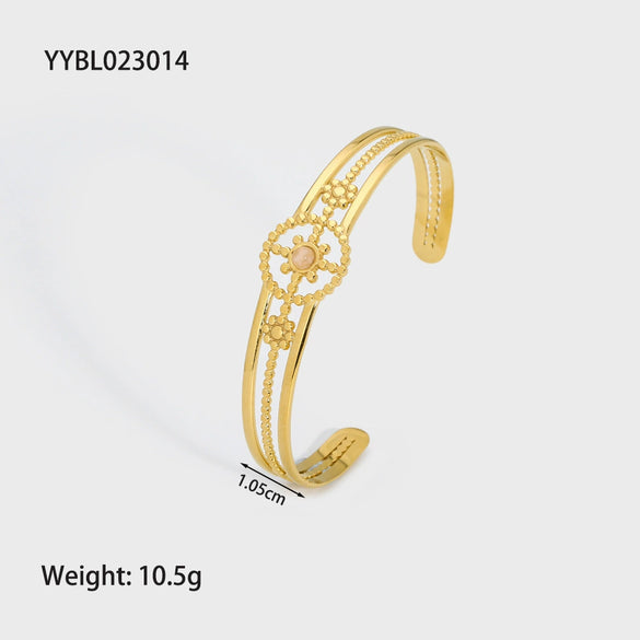 Popular Fashion Ladies Stainless Steel Hollow Love Bracelet With Pvdp Furnace Real Gold Treatment