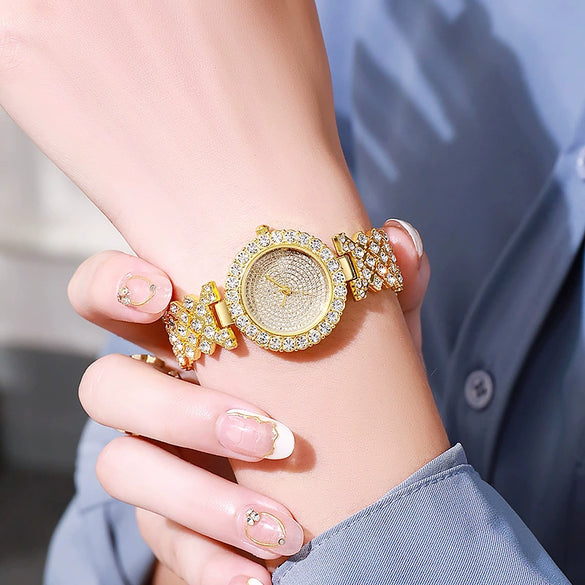 Popular Starry Full Diamond Bracelet Women's Quartz Watch Alloy Stainless Steel Round