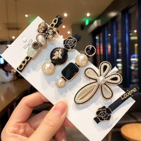 Popular Women's Pearl Handmade Side Clip Hairpin With Geometric Style