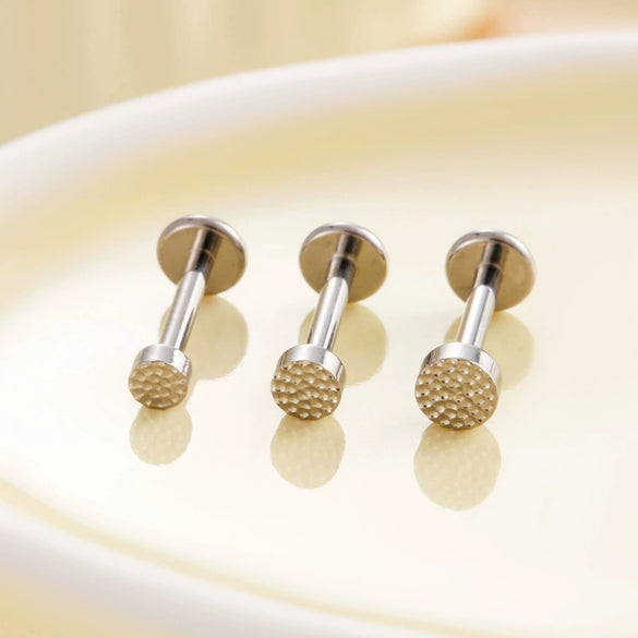 Puncture Earrings Titanium Alloy Heart Shape Electroplating For Women