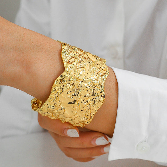 Punk Exaggerated Metal Hemp Alloy Bracelet With Electroplating For Female Hip Hop Style
