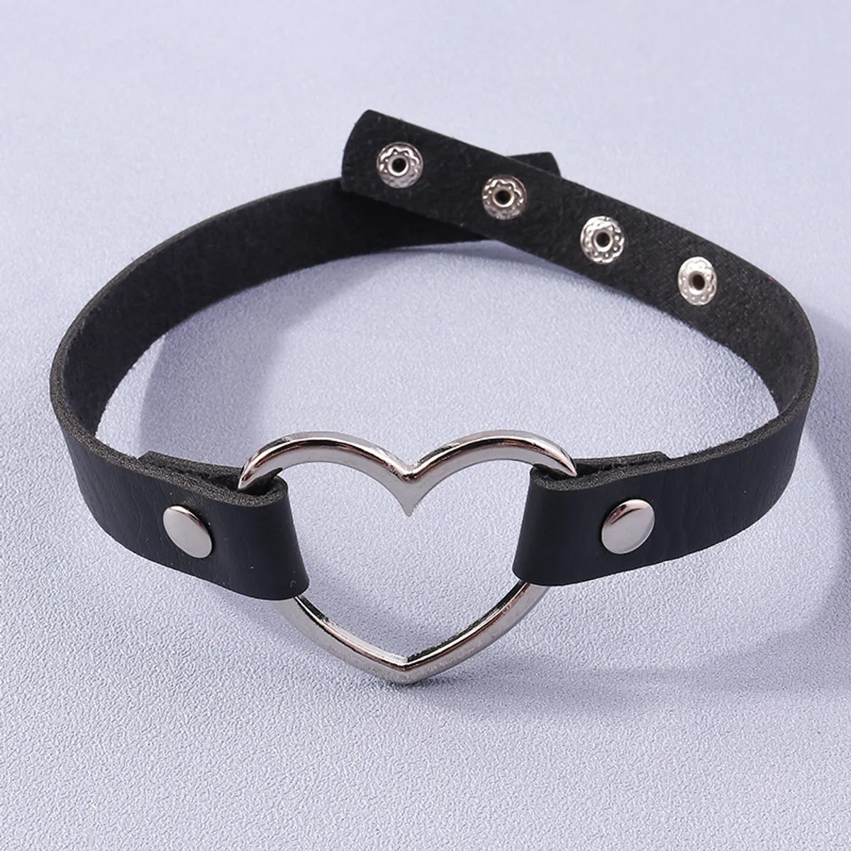 Punk Heart Shape Pu Leather  Choker