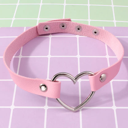 Punk Heart Shape Pu Leather  Choker